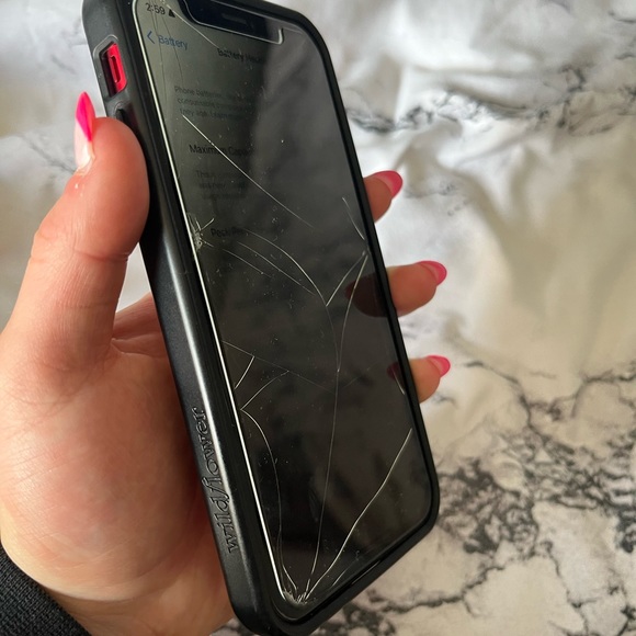 iphone xr red - Picture 8 of 9